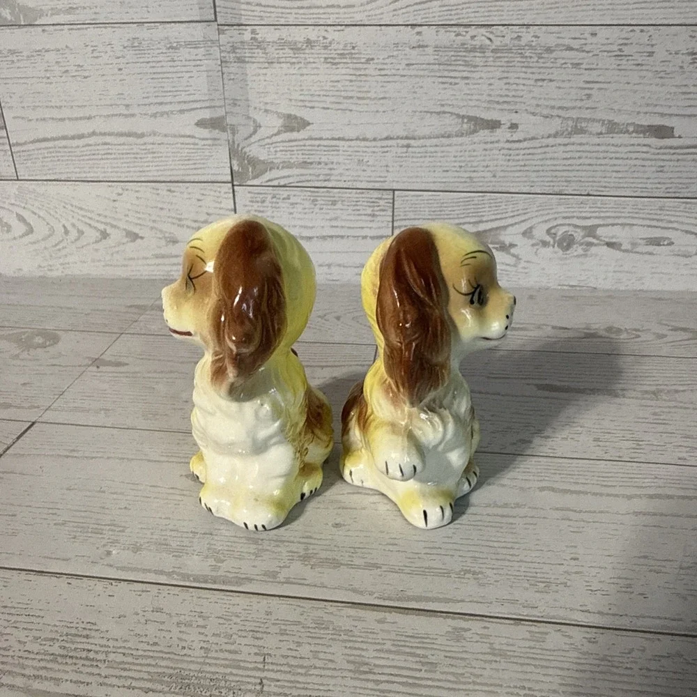 VTG Japan Ceramic Puppy Dog Salt Pepper Shakers Big Eye Cocker Spaniel Pair